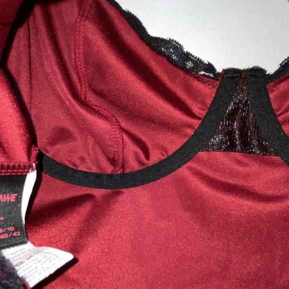 Romwe Woman's Velvet Structured Crop Top Cami SZ L Red Vamp Whimsigoth Festival - Picture 6 of 8